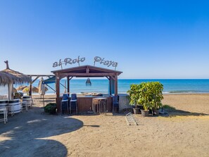 Beach - Cubo's Hostal William's Sunny 3 with Breakfast / free wifi / air conditioning (Torre de Benagalbon)