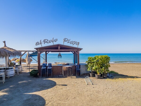 Beach - Cubo's Hostal William's Sunny 4 with Breakfast / free wifi / air conditioningostal William Sunny 4 (Torre de Benagalbon)