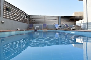 季節性室外游泳池