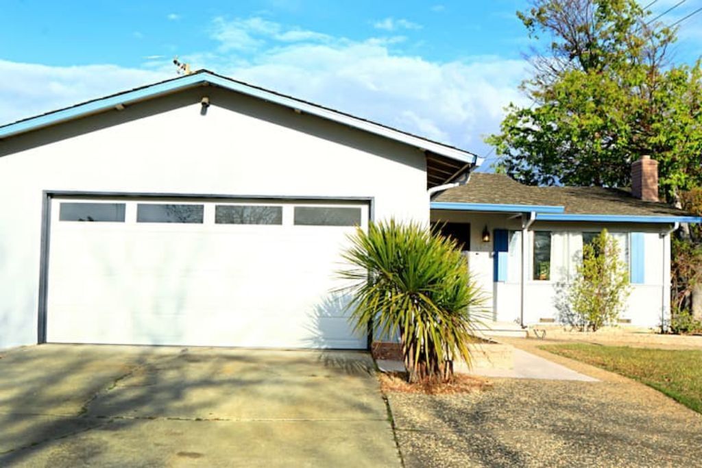 Convenient silicon valley location, 3B/2B, Great for the family!