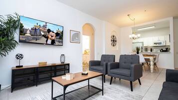 Smart-TV, Tischtennisplatte