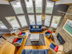 Smart TV, fireplace, DVD player, books