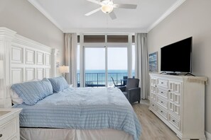 4 habitaciones, tabla de planchar con plancha, wifi y ropa de cama 