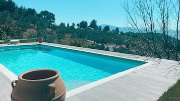 Utomhuspool