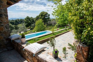 Outdoor pool - Calypso Villa With Jacuzzi Pool & Sea View (Dafni)