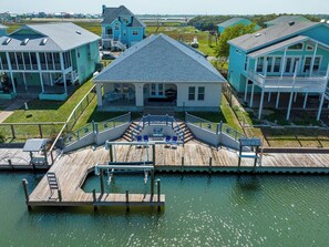 House (5 Bedrooms) | Exterior - Rockport's Hidden Gem by Miss Kitty’s (Rockport)