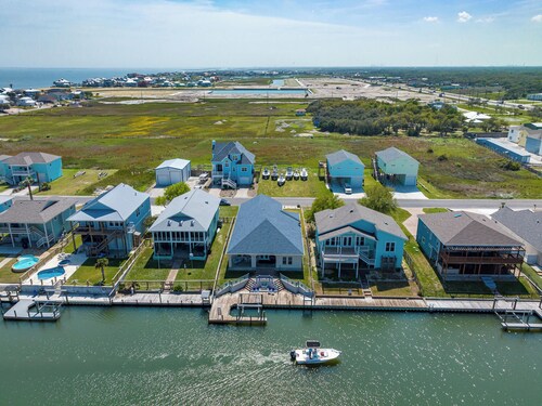 Rockport's Hidden Gem by Miss Kitty’s