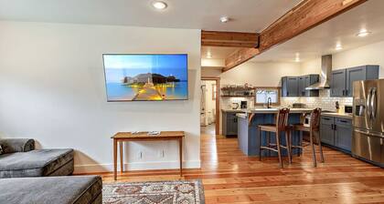 The Mountain Ave House by WanderLodges