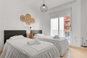 2 Schlafzimmer, Bügeleisen/Bügelbrett, kostenloses WLAN, Bettwäsche