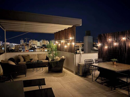 Sunny penthouse by Costarentals - Ref 212