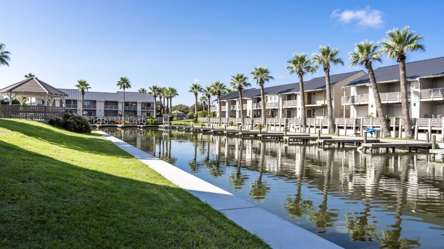 Gaetano's Getaway by Miss Kitty’s