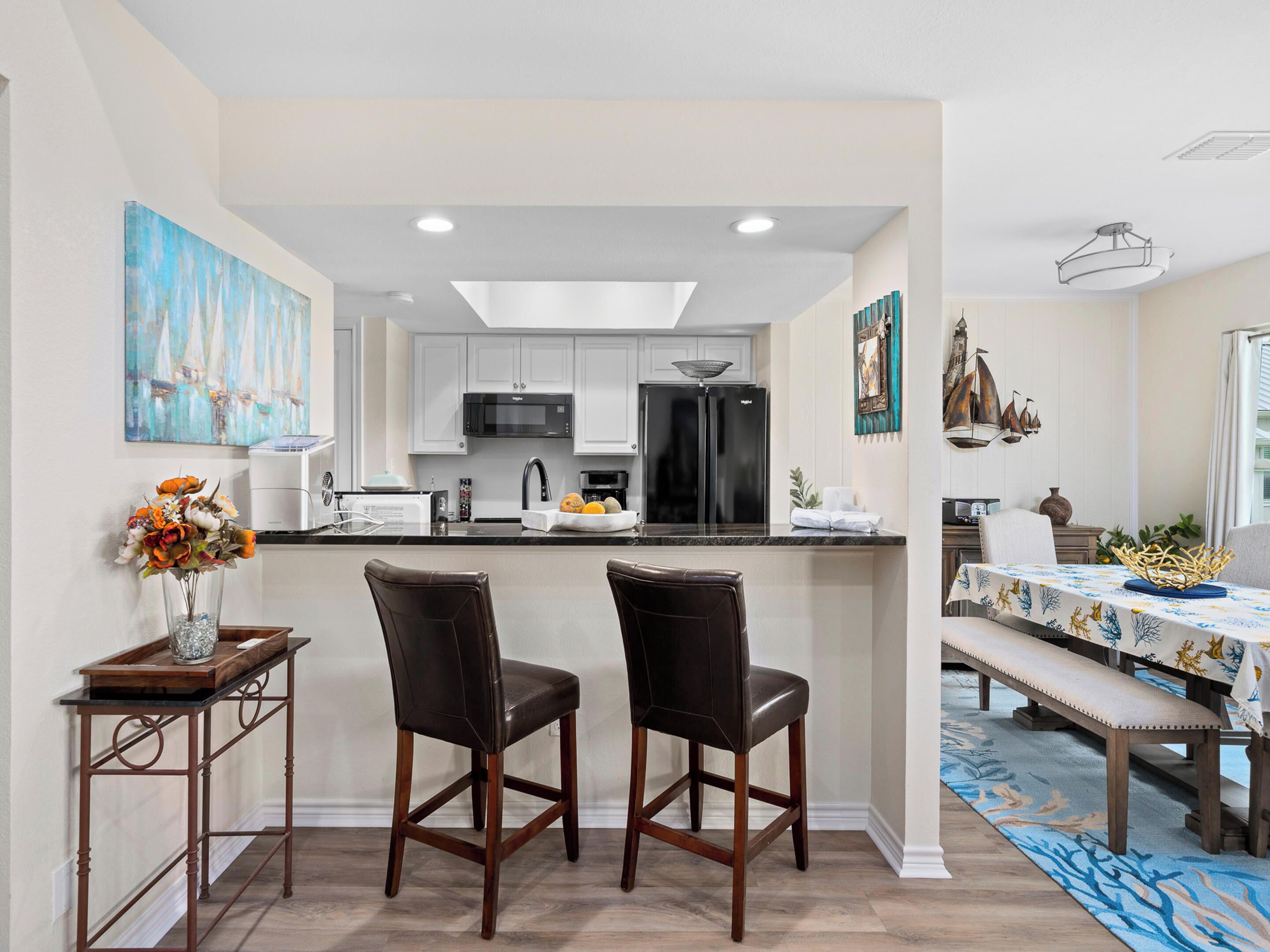 Condo (3 Bedrooms) | Property amenity