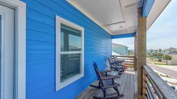 House (4 Bedrooms) | Property amenity