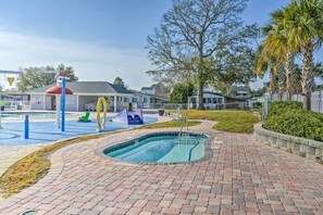 Pool - 'Below Deck' Beach House: Walk to the Ocean! (Surfside Beach)