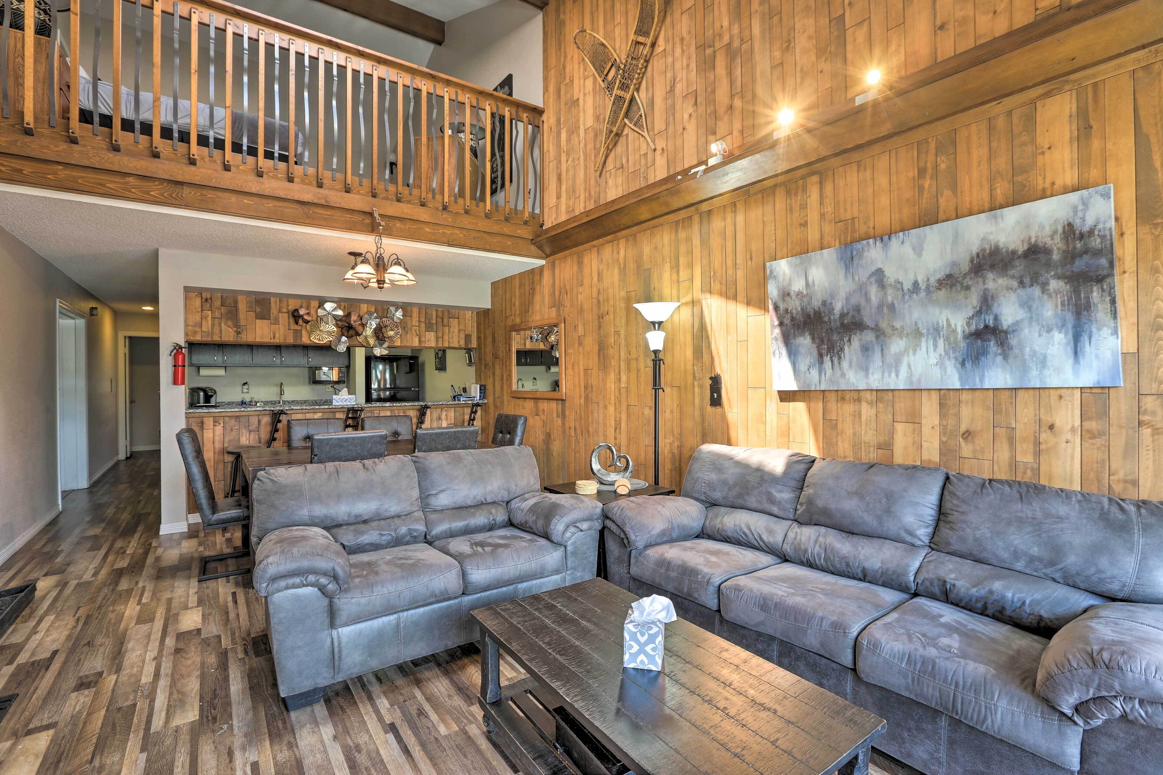 Airy Fraser Condo ~ 6 Miles to Winter Park Resort!