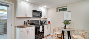 Alluring Anchorage Apt - Walk to Coastal Trl!