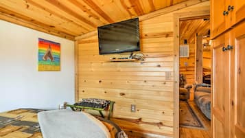 Rumah (2 Bedrooms) | Interior