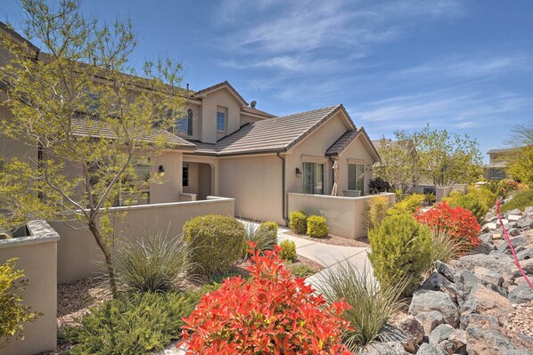 Apartment (3 Bedrooms) | Interior - 'blue Sky Get-a-way' Townhome w/ Patio, Grill (Washington)