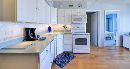 Beachfront North Wildwood Condo w/ Ocean Views!
