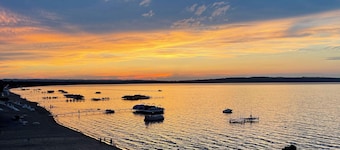 Beachfront Traverse City Resort Condo w/ Pool