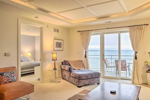 Beachfront Traverse City Resort Condo w/ Pool