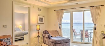 Beachfront Traverse City Resort Condo w/ Pool
