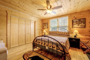 Unclassified image, 5 of 50, button - Hot Tub & Mtn Views: Beautiful Bryson City Home (Bryson City)