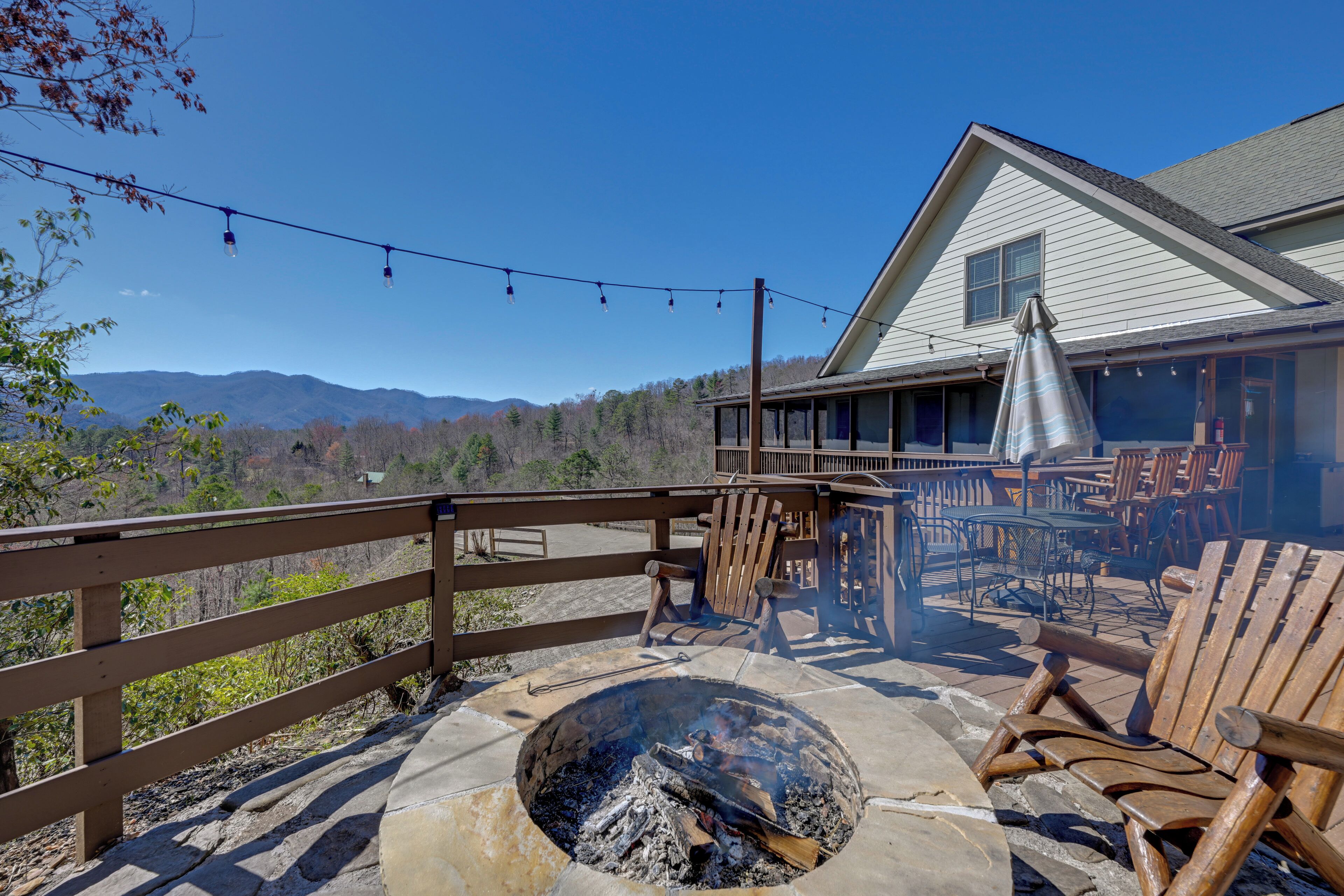 Beautiful Bryson City Home w/ Hot Tub & Mtn Views!