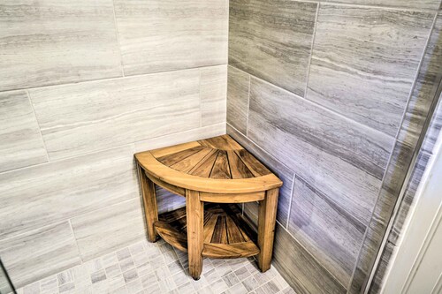 Cape May Quad Unit w/ Deck ~ Half-mi to the Beach!