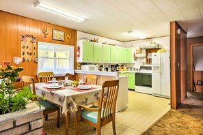 House (4 Bedrooms) | Interior - Bright Springer House w/ Hammock & Orchard Views! (Springer)