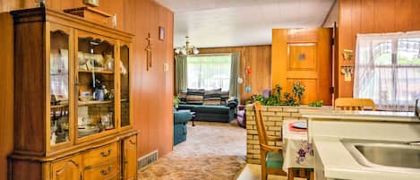 House (4 Bedrooms) | Bahagian dalam