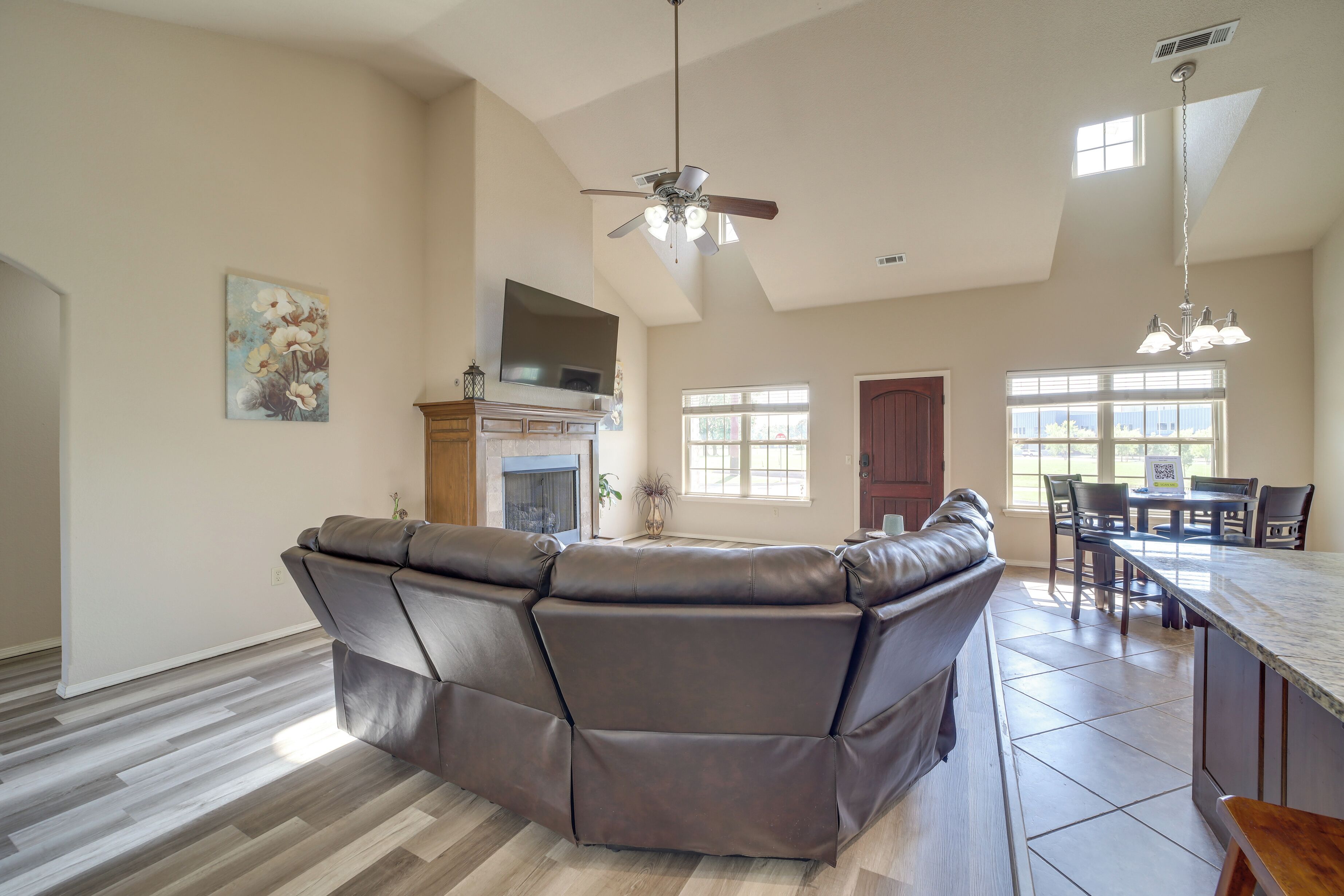 منزل (4 Bedrooms) | المنشأة من الداخل