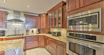 Cape May Getaway w/ Private Deck & Hot Tub!