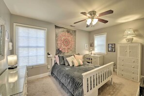 House (5 Bedrooms) | Interior