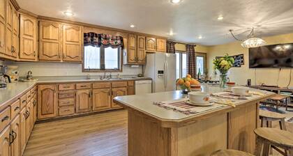 Missouri Getaway w/ Pasture Views & Patio!