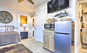 House (0 Bedroom) | Interior - Central Elmont Studio w/ Great Outdoor Space! (Elmont)