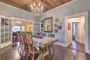 Dining - Charming Conway Home w/ Yard - Walk to Dtwn! (Conway)