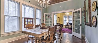 Charming Conway Home w/ Yard - Walk to Dtwn!