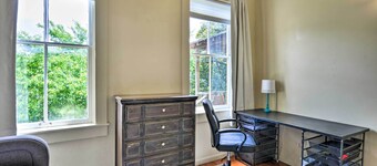 Charming Apartment in Downtown Blue Lake!