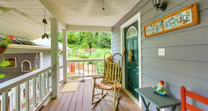 Charming Rusk Guest Cabin w/ Shared Yard