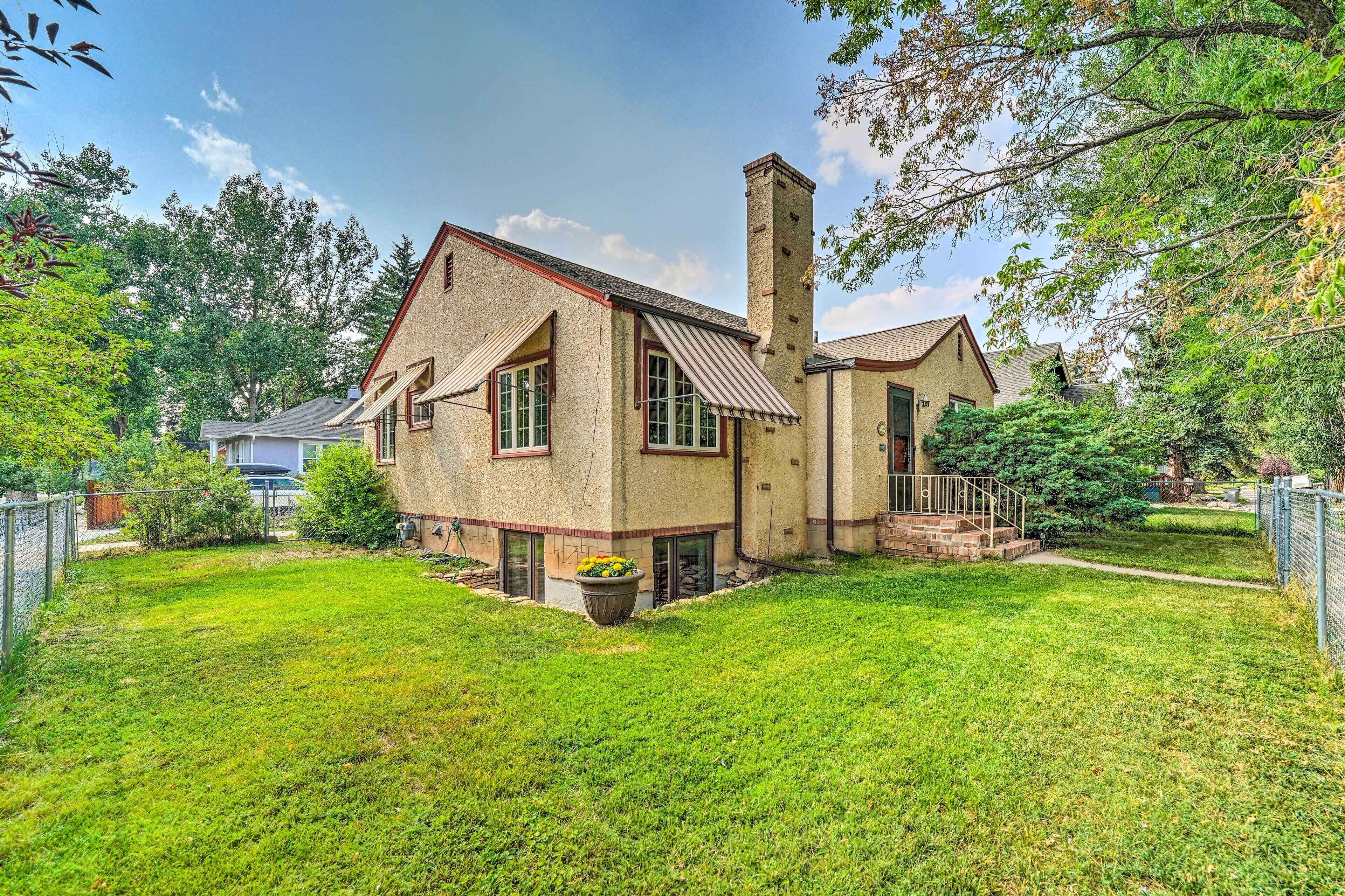 Charming Downtown Laramie Home: Walk to UW!