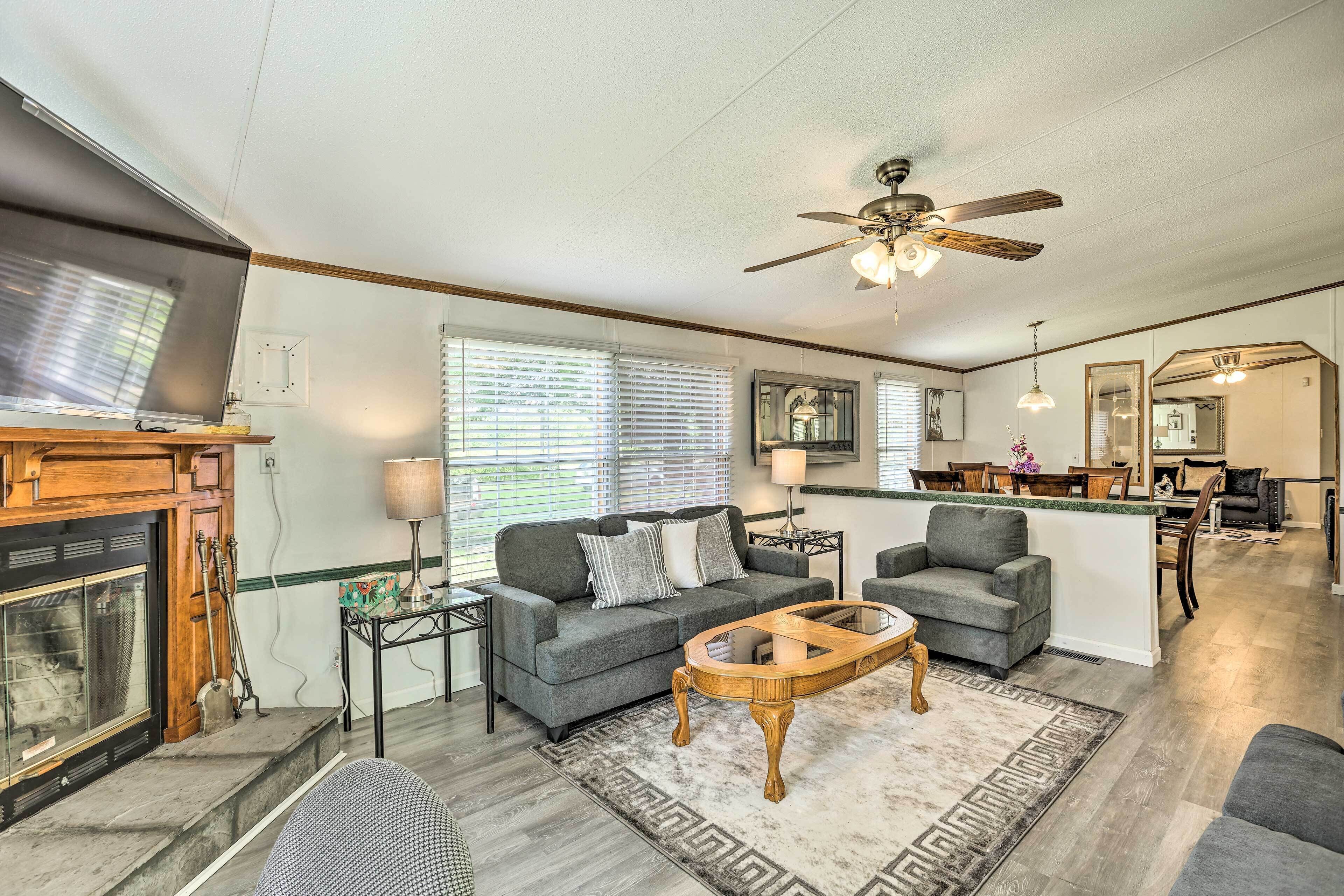 House (3 Bedrooms) | Interior