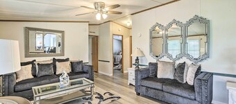 Charming Countryside Home w/ Covered Porch!