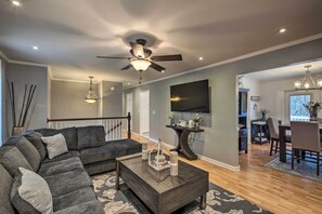 House (3 Bedrooms) | Living area - Chattanooga House Rental w/ Private Backyard! (Chattanooga)