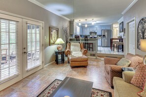 Casa (2 Bedrooms) | Interior