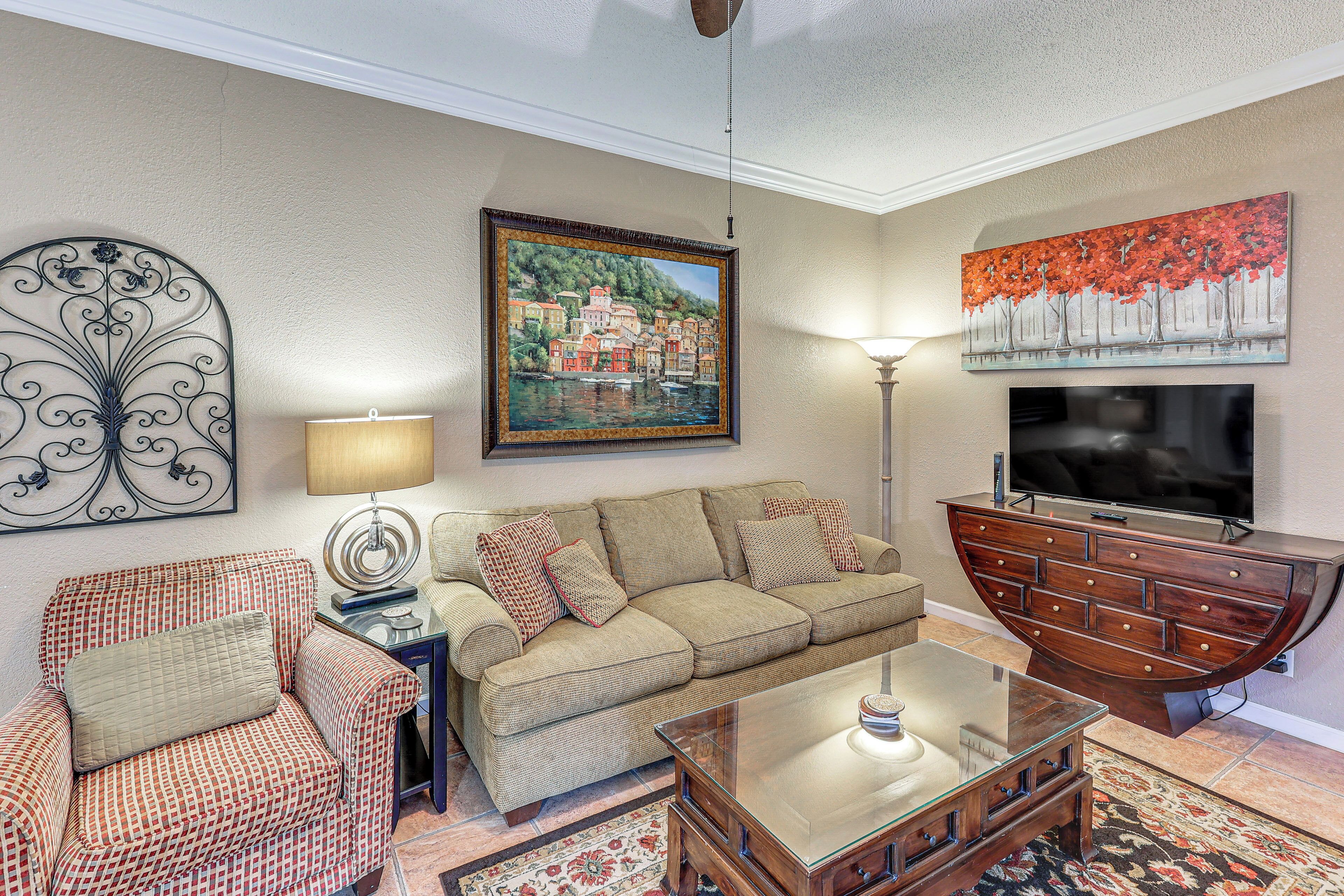 House (2 Bedrooms) | Interior