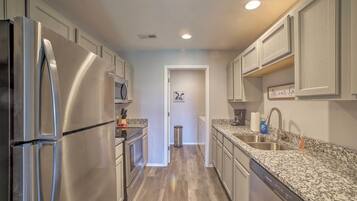 Apartment (3 Bedrooms) | Interior