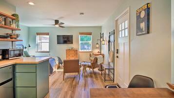 Apartment (0 Bedroom) | Front of property