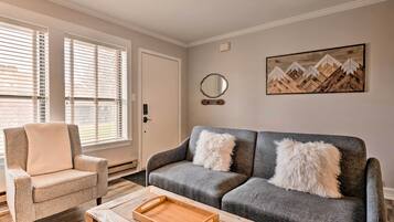 Apartment (1 Bedroom) | Interior