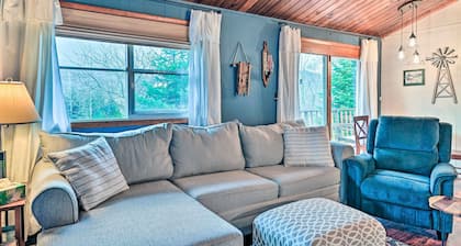Cozy Catskills Escape, 3 Mi to Plattekill Mtn